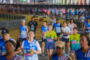 BIB: 0352, 14812, 15669, 153931
                            <button type="button" onclick="openModal(23040262)" class="btn btn-primary btn-sm float-right btn-popup" data-toggle="modal" data-target=".modal-high-quality">
                        <i class="fas fa-shopping-cart"></i> Add to Cart
                    </button>
                                            <button type="button" onclick="isThisMe(23040262, true)" class="btn btn-success btn-sm float-right btn-popup btn-isme hidden" data-toggle="tooltip" data-placement="bottom" title="นี่คือรูปของคุณใช่ไหม คลิกที่นี่เพื่อเอาเข้าอัลบั้ม">
                        <i class="fas fa-plus"></i> Add to album
                    </button>
                    <button type="button" onclick="isThisMe(23040262, false)" class="btn btn-warning btn-sm float-right btn-popup btn-isnotme hidden">
                        <i class="fas fa-ban"></i> Remove from album
                    </button>